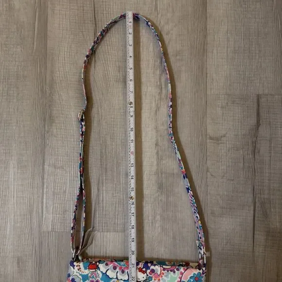 Vera Bradley Hello Kitty Paisley Triple Zip Hipster Crossbody Bag NWOT - Picture 16 of 16